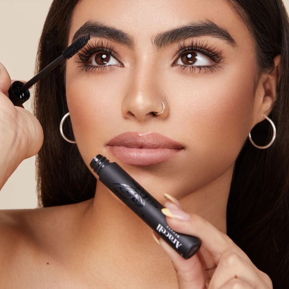 New in Box• Araceli Beauty Monarca Mascara in BLACK - Picture 6 of 10